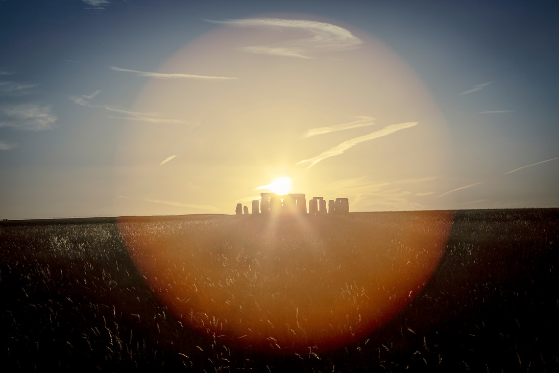 Stonehenge summer solstice sunset and sunrise 2018